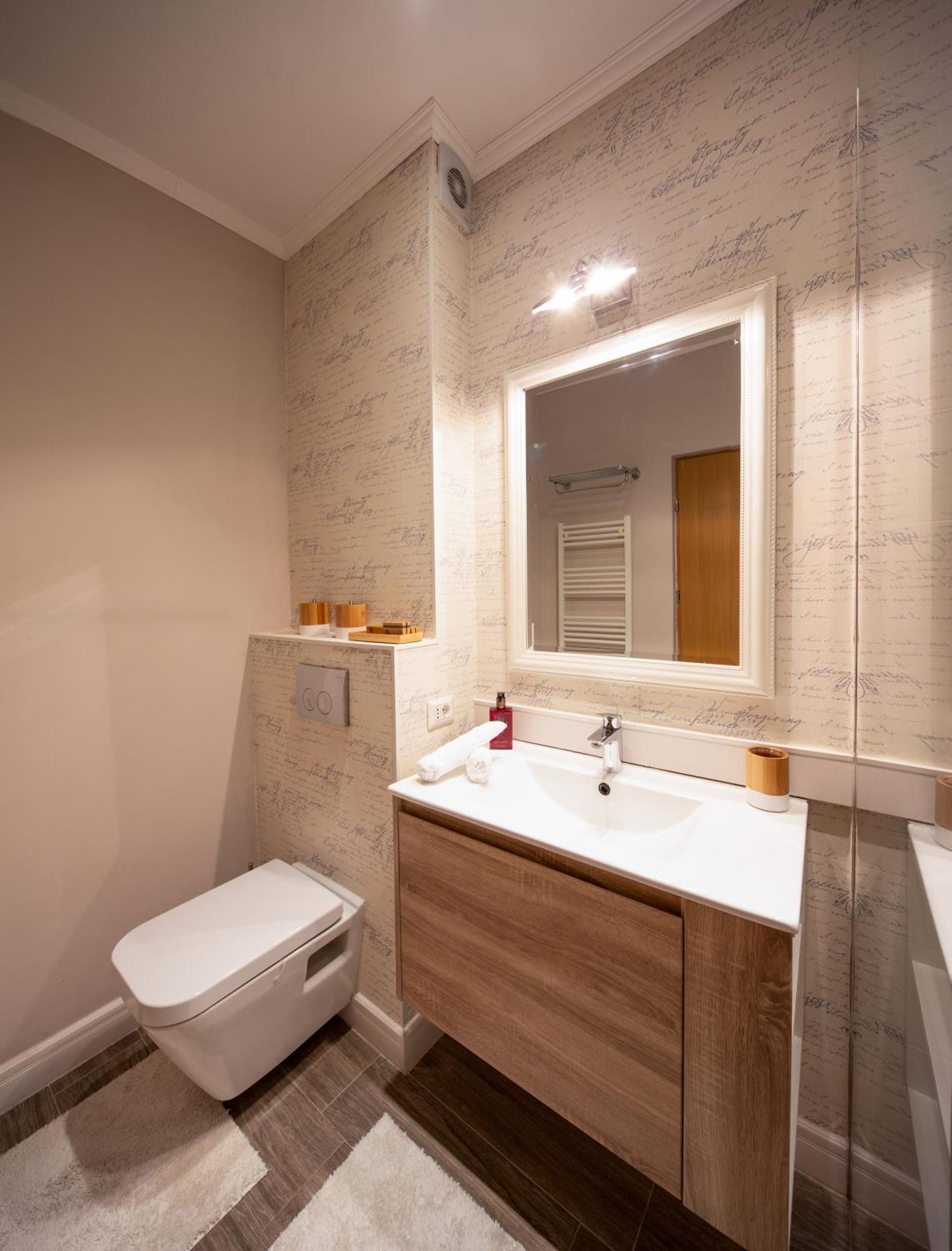 Stylish Condo - Parking And Balcony Cluj-Napoca Exterior foto